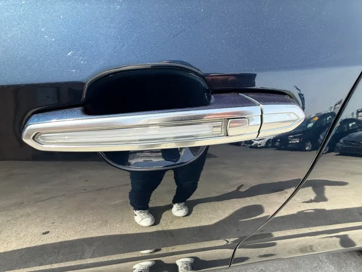 BLUE, 2021 CADILLAC XT4 Image 32