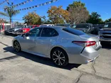 SILVER, 2019 TOYOTA CAMRY SE Thumnail Image 17