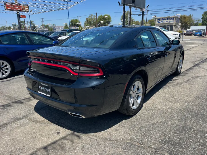 BLACK, 2022 DODGE CHARGER SXT PLUS Image 13