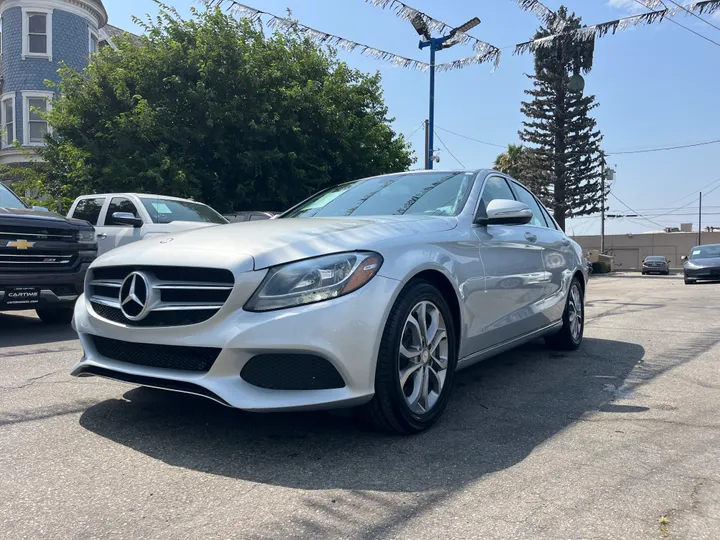 SILVER, 2015 MERCEDES-BENZ C-CLASS C300 Image 8