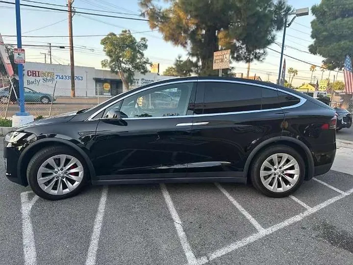 BLACK, 2016 TESLA MODEL X P90D SIGNATURE AWD Image 11