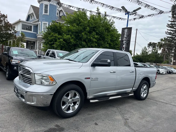 SILVER, 2016 RAM 1500 CREW CAB      DIESEL Image 5