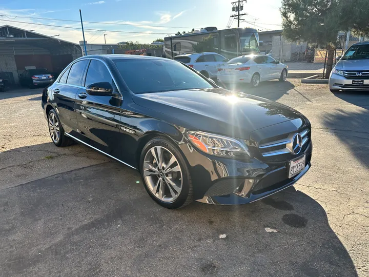 BLACK, 2019 MERCEDES-BENZ C-CLASS Image 8