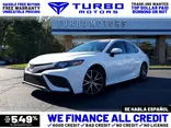 WHITE, 2022 TOYOTA CAMRY Thumnail Image 1