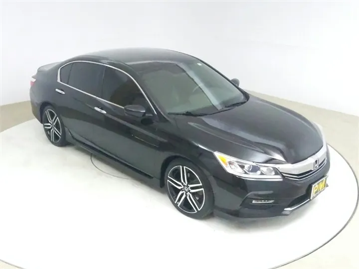 Crystal Black Pearl, 2016 HONDA ACCORD Image 13