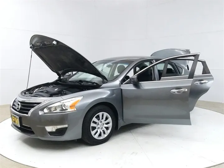 Gun Metallic, 2015 NISSAN ALTIMA Image 10