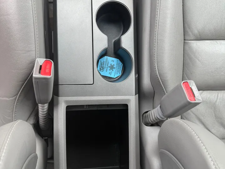 2010 HONDA CR-V Image 9