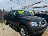 2015 NISSAN FRONTIER CREW CAB Thumnail Image 1