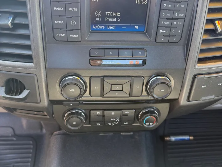 2017 FORD F250 SUPER DUTY REGULAR CAB Image 8