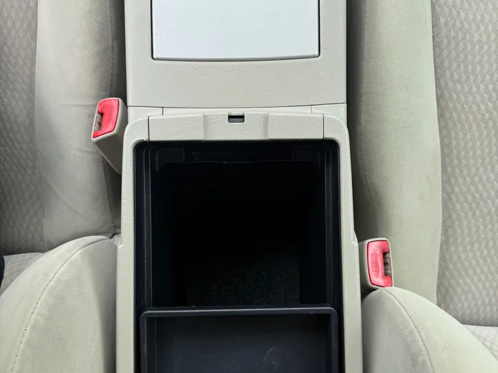 GRAY, 2011 TOYOTA CAMRY Image 9