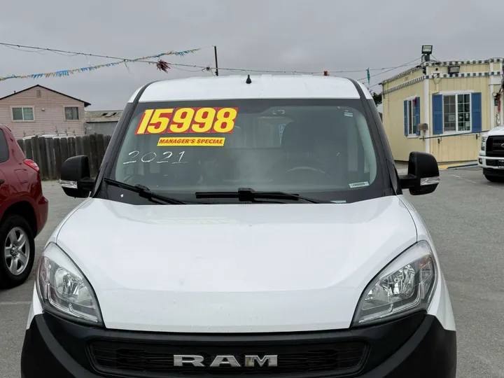 WHITE, 2021 RAM PROMASTER CITY Image 2