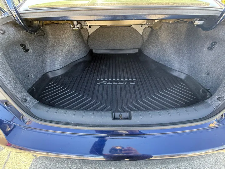 2014 HONDA ACCORD Image 11