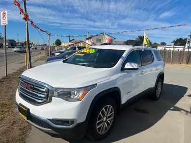 2017 GMC ACADIA Image 3