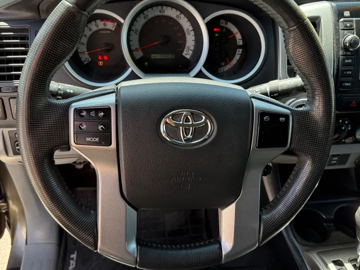GRAY, 2013 TOYOTA TACOMA DOUBLE CAB Image 7