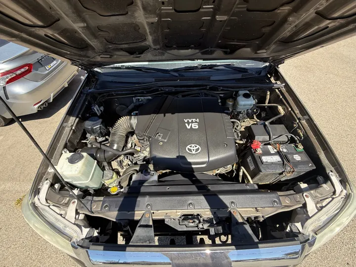 GRAY, 2013 TOYOTA TACOMA DOUBLE CAB Image 11