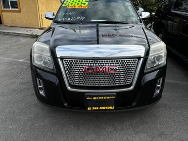 2013 GMC TERRAIN Image 2