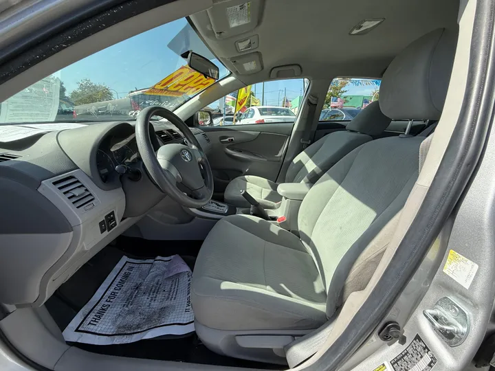 SILVER, 2010 TOYOTA COROLLA Image 6