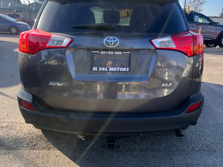 GREY, 2014 TOYOTA RAV4 Image 3