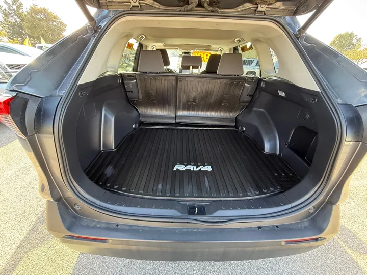 GRAY, 2020 TOYOTA RAV4 Image 13
