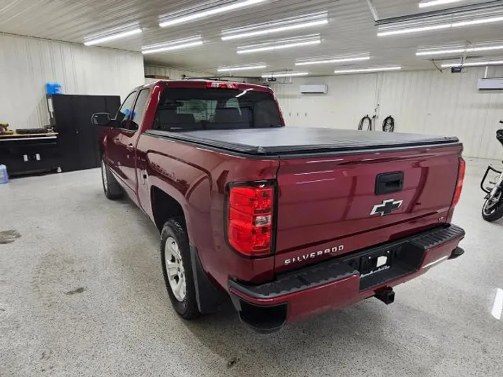 RED, 2018 CHEVROLET SILVERADO 1500 DOUBLE CAB Image 7