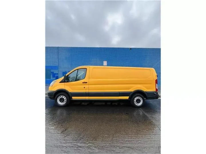 YELLOW, 2015 FORD TRANSIT 150 VAN Image 2