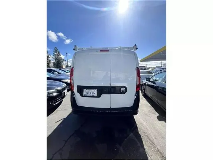 WHITE, 2022 RAM PROMASTER CITY Image 6