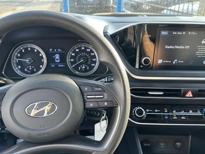 BLUE, 2021 HYUNDAI SONATA Image 12