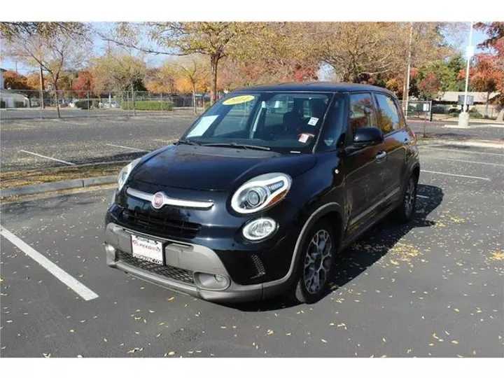 BLACK, 2014 FIAT 500L Image 3