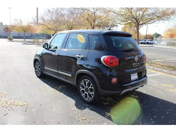 BLACK, 2014 FIAT 500L Image 5