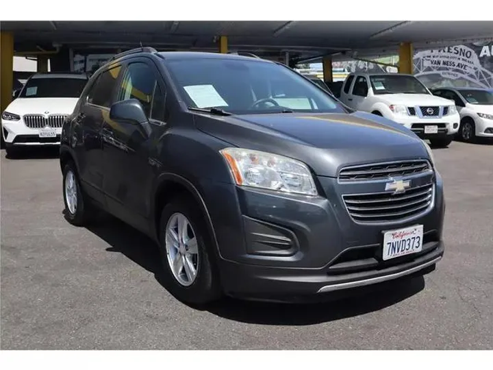 GRAY, 2017 CHEVROLET EQUINOX Image 9