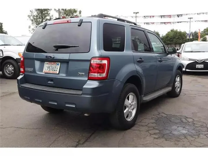 BLUE, 2011 FORD ESCAPE Image 7