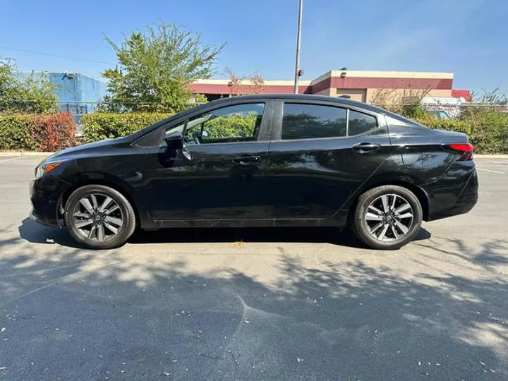 BLACK, 2020 NISSAN VERSA Image 11