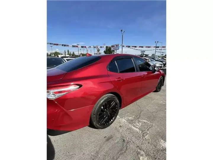 RED, 2020 TOYOTA CAMRY Image 6