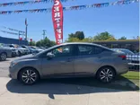 SILVER, 2021 NISSAN VERSA Thumnail Image 4