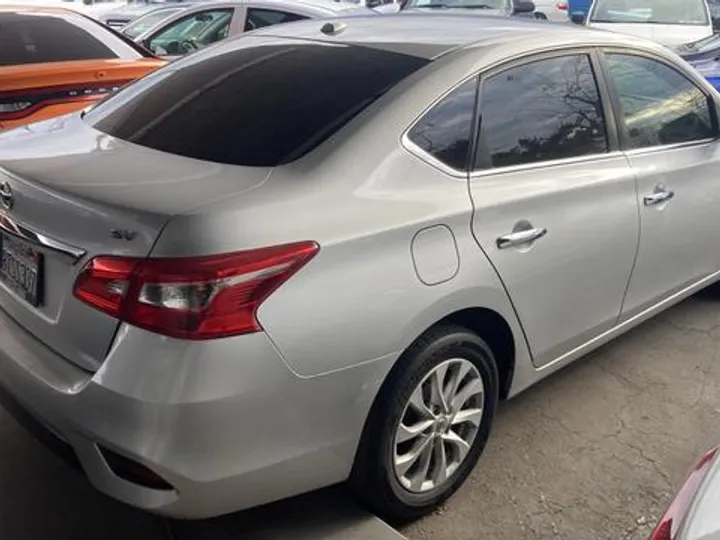 SILVER, 2019 NISSAN SENTRA Image 16