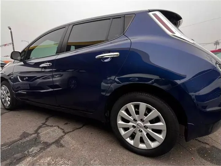 BLUE, 2016 NISSAN LEAF Image 3