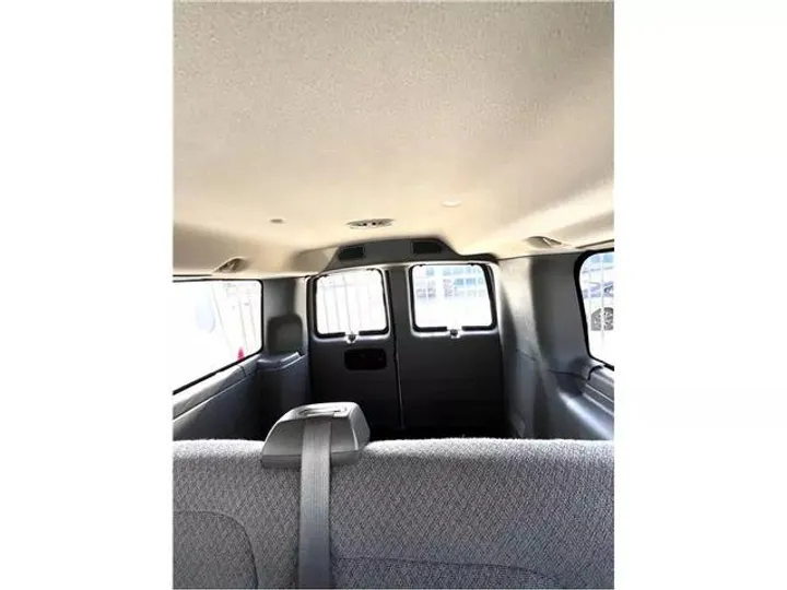 NO COLOR, 2011 CHEVROLET EXPRESS 1500 PASSENGER Image 7