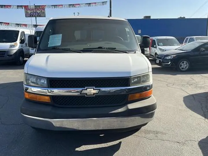 NO COLOR, 2011 CHEVROLET EXPRESS 1500 PASSENGER Image 20