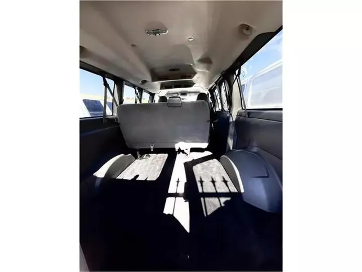 NO COLOR, 2011 CHEVROLET EXPRESS 1500 PASSENGER Image 18