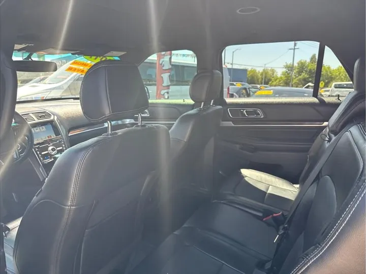 GRAY, 2017 FORD EXPLORER Image 9