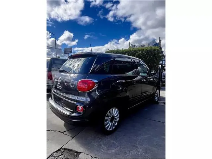 DARK GRAY, 2017 FIAT 500L Image 2