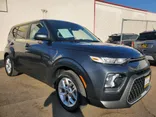 GRAY, 2020 KIA SOUL Thumnail Image 2