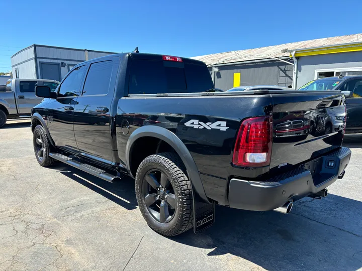 BLACK, 2019 RAM 1500 CLASSIC CREW CAB Image 7