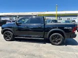 BLACK, 2019 RAM 1500 CLASSIC CREW CAB Thumnail Image 8