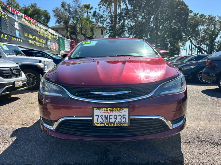 BURGUNDY, 2016 CHRYSLER 200 Image 2