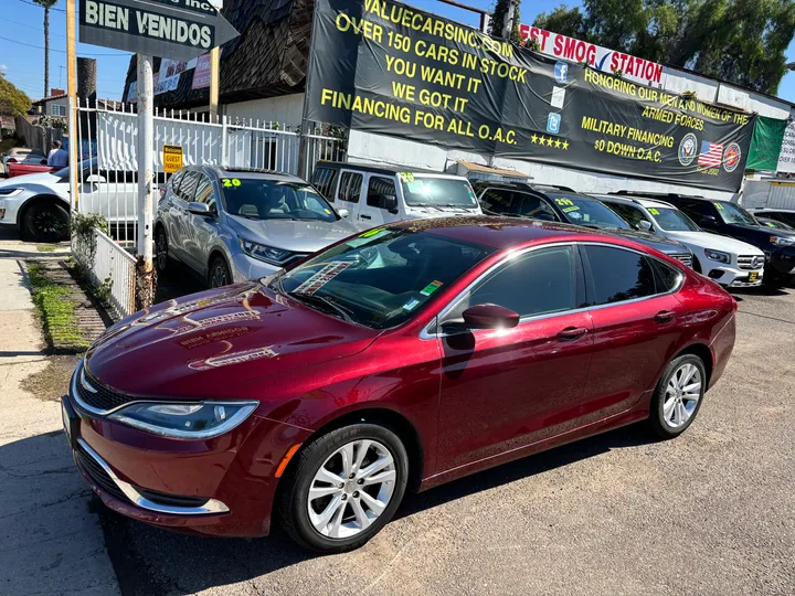 BURGUNDY, 2016 CHRYSLER 200 Image 8