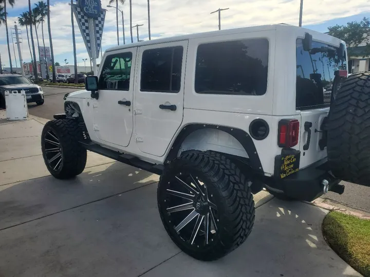 WHITE, 2018 JEEP WRANGLER UNLIMITED Image 7