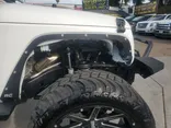 WHITE, 2018 JEEP WRANGLER UNLIMITED Thumnail Image 13