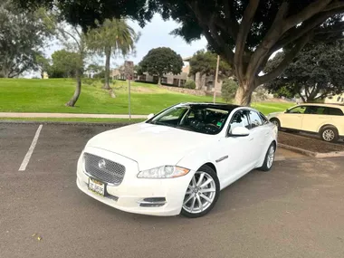 WHITE, 2013 JAGUAR XJ Image 16