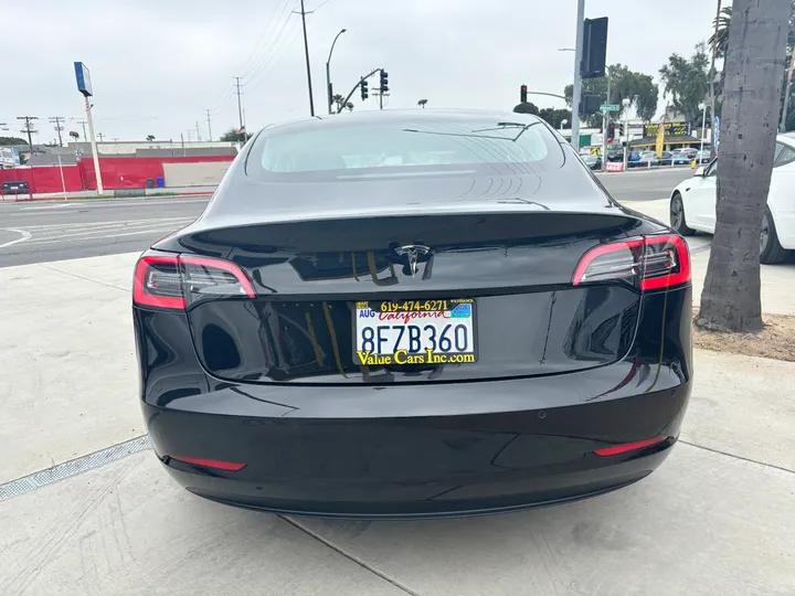 2018 TESLA MODEL 3 Image 6